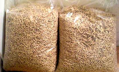 wood pellets package and storage